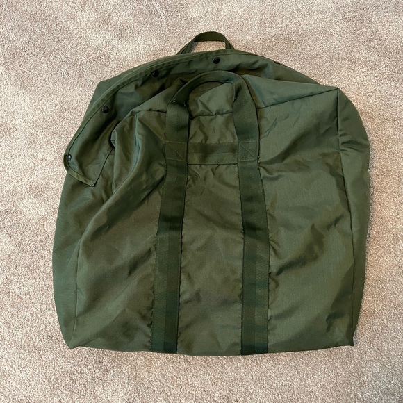 Military Issued LARGE Tactical Duffel Equipment Satchel bag with Handles - Picture 2 of 6